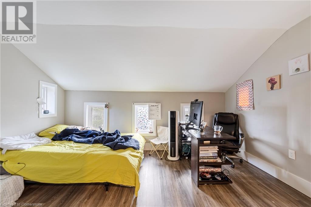 Photo 17 of 29 Gibson Avenue, Hamilton ON