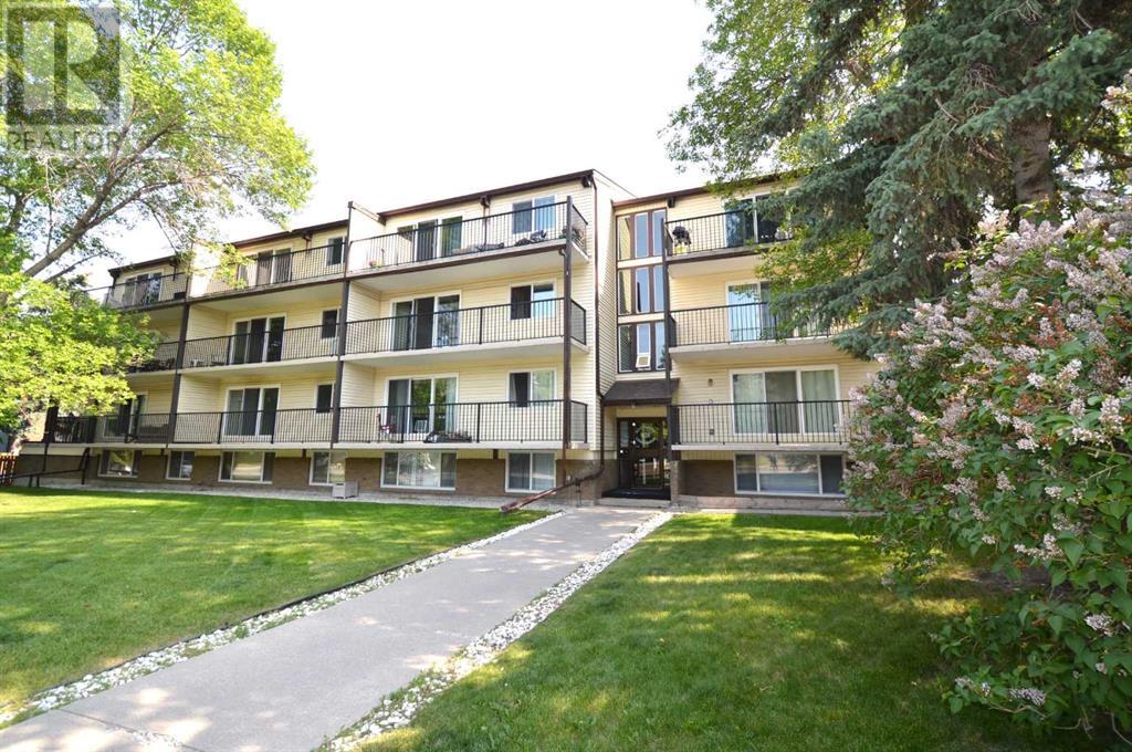303, 635 56 Avenue SW, Calgary, Alberta