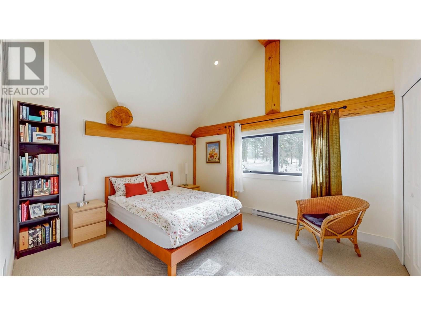 185 CARIBOU Way, Osoyoos