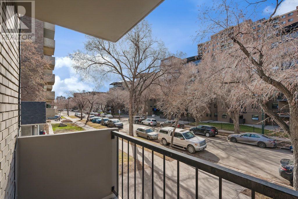 Single Family House for Sale in    Avenue SW Beltline Calgary 