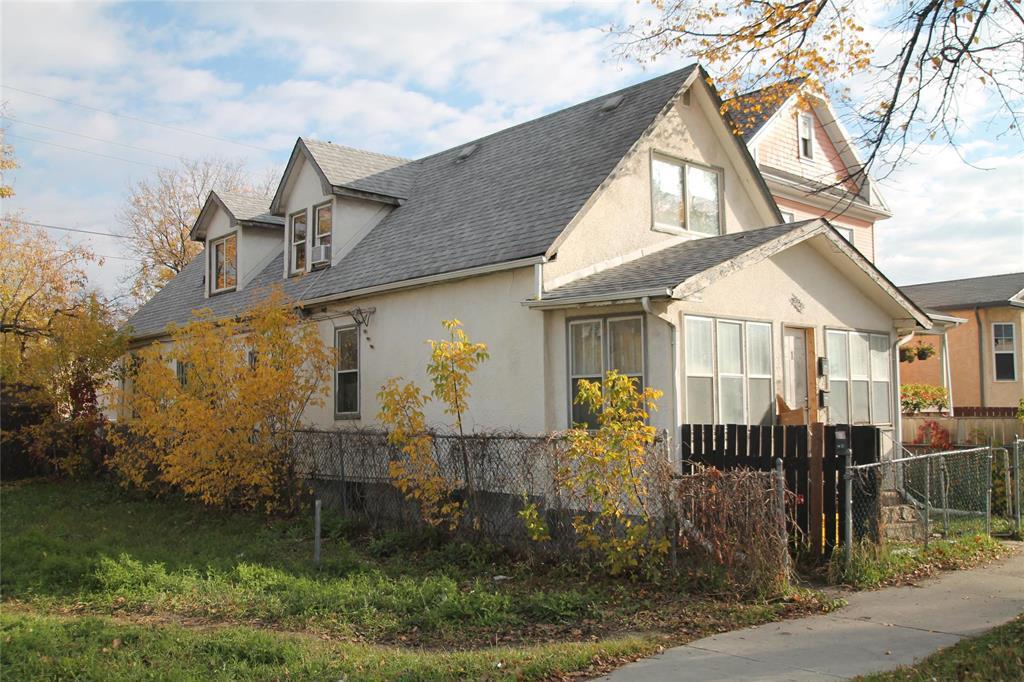 Photo 1 of 405 Aberdeen Avenue, Winnipeg MB