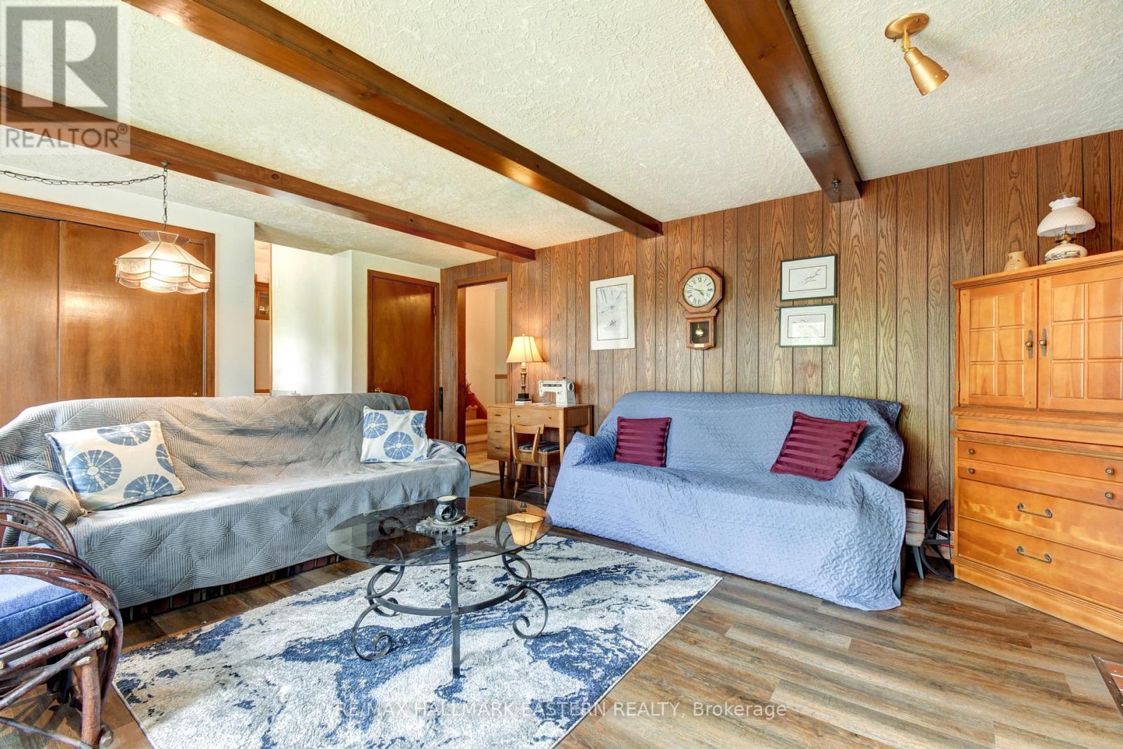 Photo 25 of 509 Montcalm Drive, Peterborough North ON