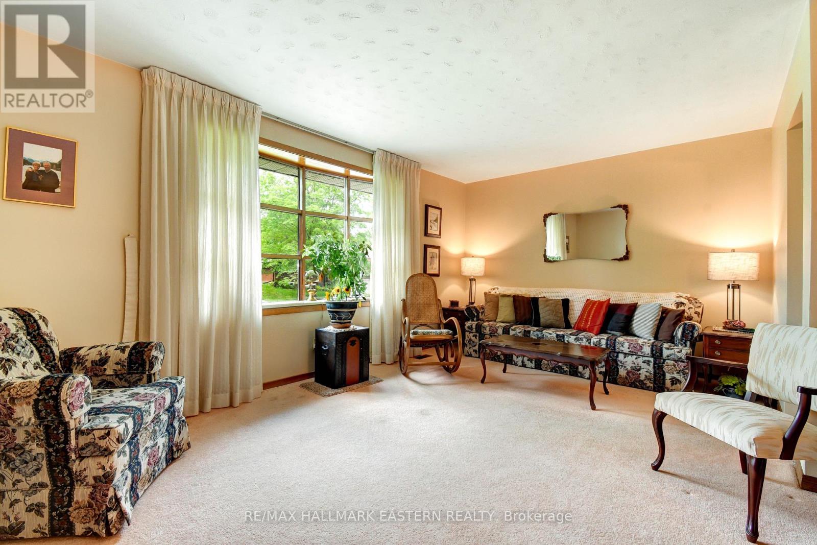 Photo 47 of 509 Montcalm Drive, Peterborough North ON