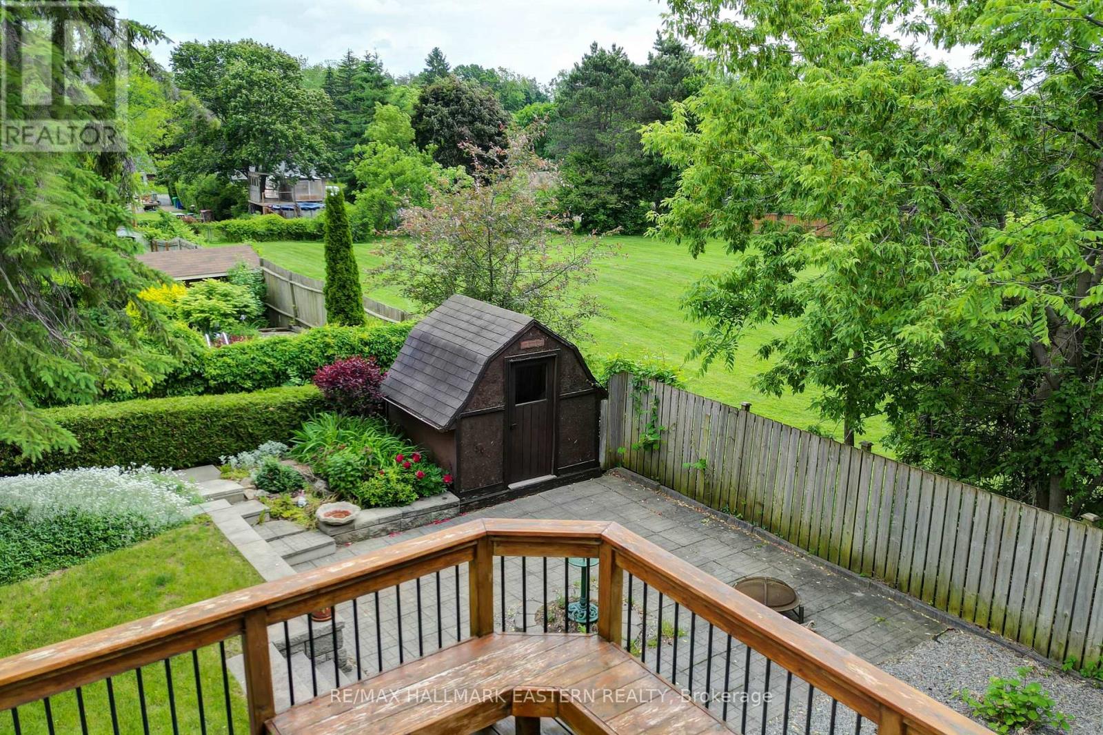 Photo 5 of 509 Montcalm Drive, Peterborough North ON