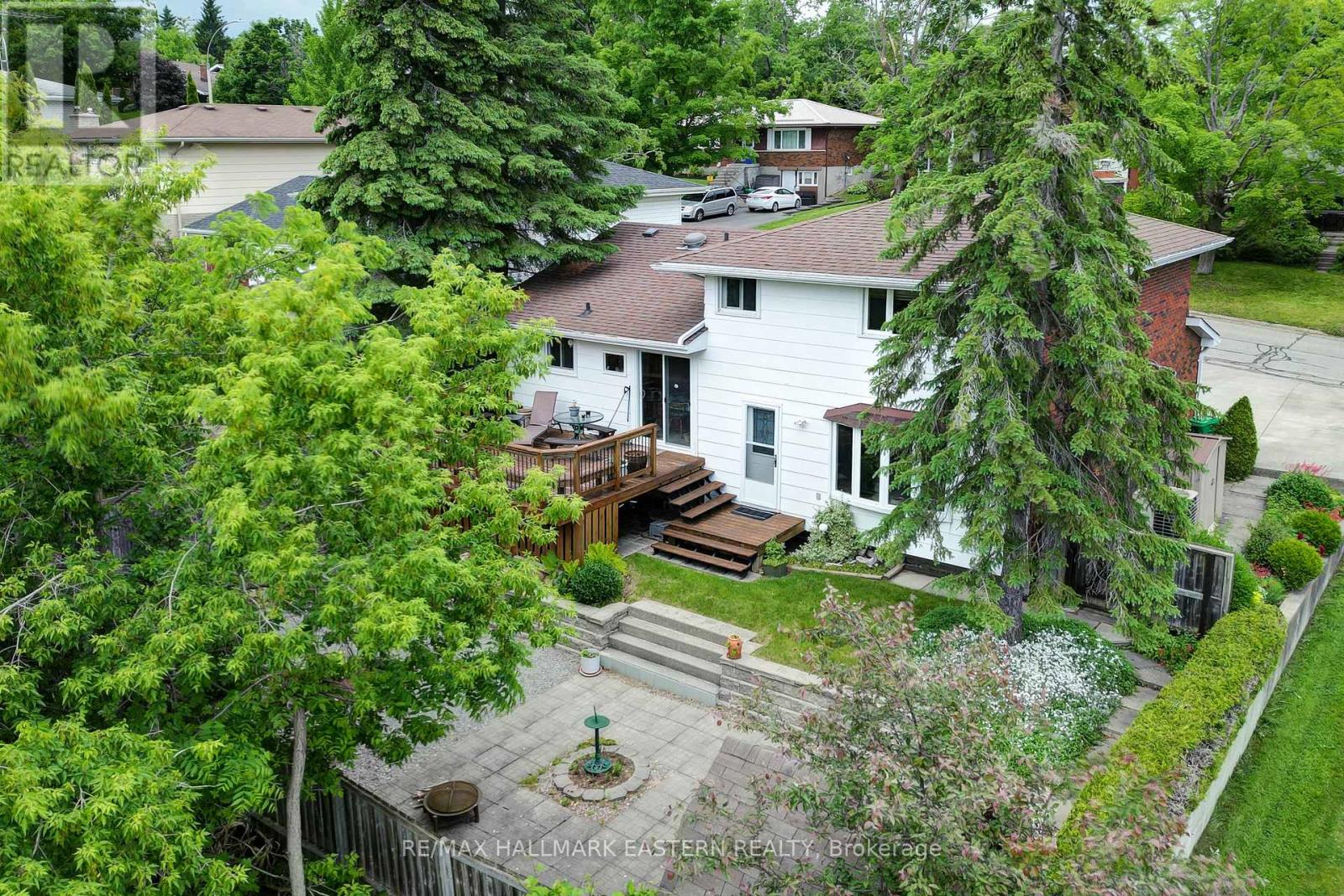 Photo 37 of 509 Montcalm Drive, Peterborough North ON