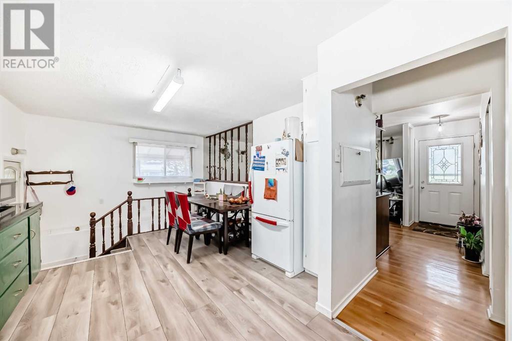 Photo 8 of 7 Fielding Drive Se, Calgary AB