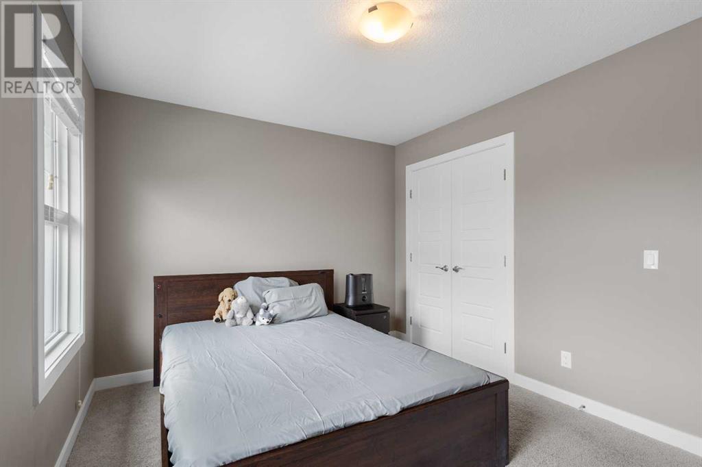 Single Family House for Sale in  Evansglen Mews NW Evanston Calgary 