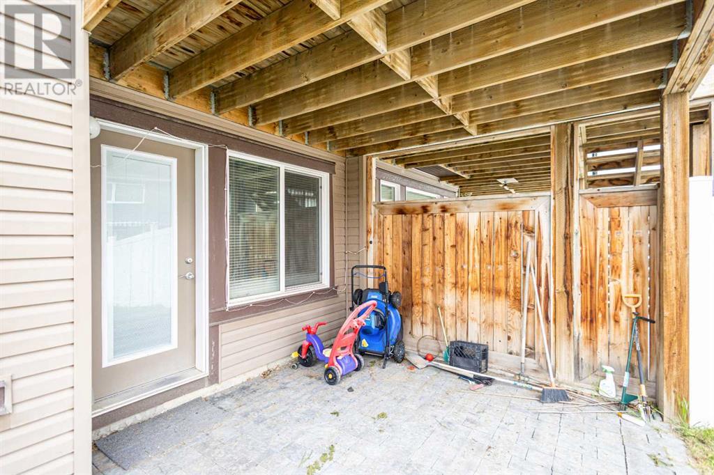 Single Family House for Sale in  Evansglen Mews NW Evanston Calgary 