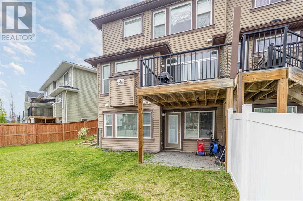Single Family House for Sale in  Evansglen Mews NW Evanston Calgary 