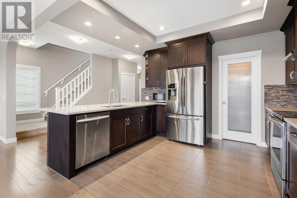 Single Family House for Sale in  Evansglen Mews NW Evanston Calgary 