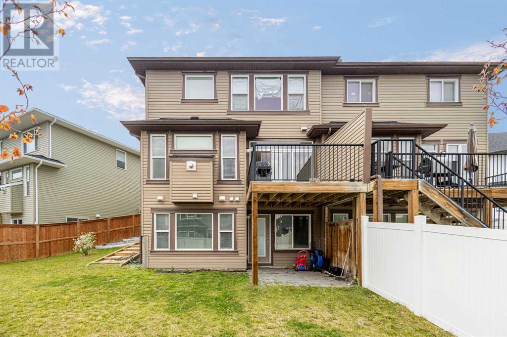 Single Family House for Sale in  Evansglen Mews NW Evanston Calgary 