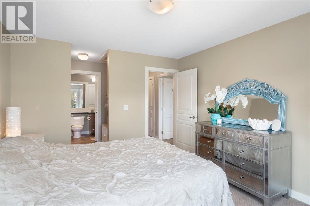 Single Family House for Sale in  Evanston Square NW Evanston Calgary 