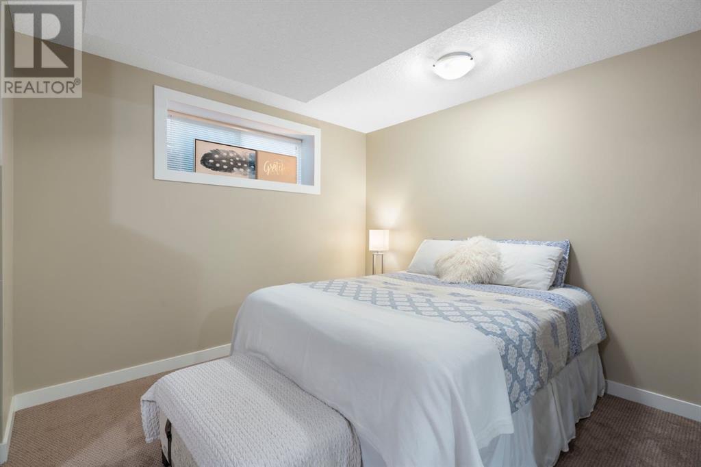 Single Family House for Sale in  Evanston Square NW Evanston Calgary 