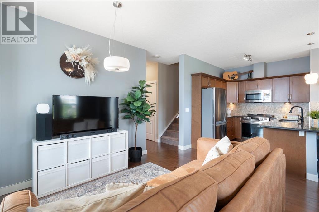 Single Family House for Sale in  Evanston Square NW Evanston Calgary 