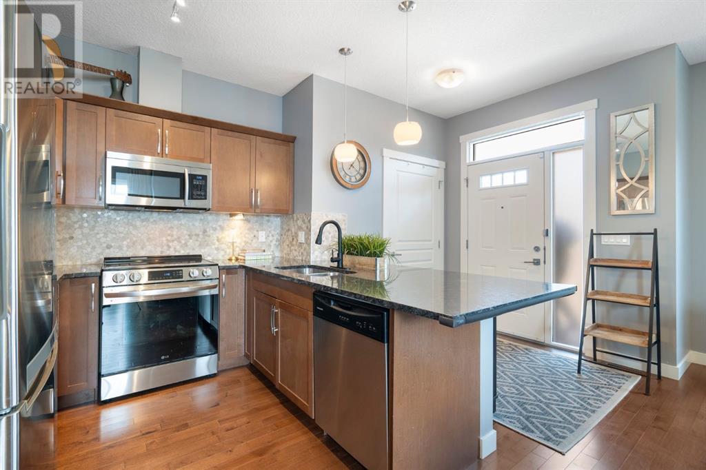 Single Family House for Sale in  Evanston Square NW Evanston Calgary 