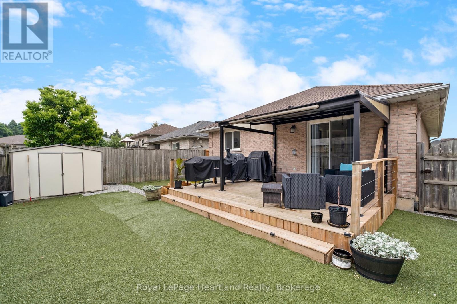 Photo 26 of 9 Parkhaven Crescent, St Marys ON