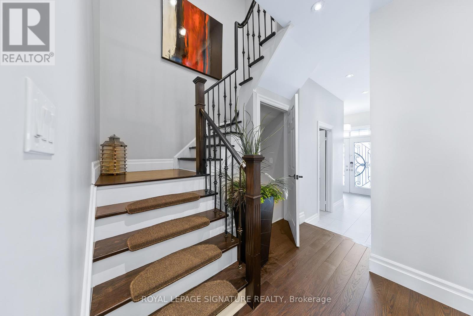 Single Family House for Sale in  WHITE BEACH CRESCENT Vaughan (Patterson) 