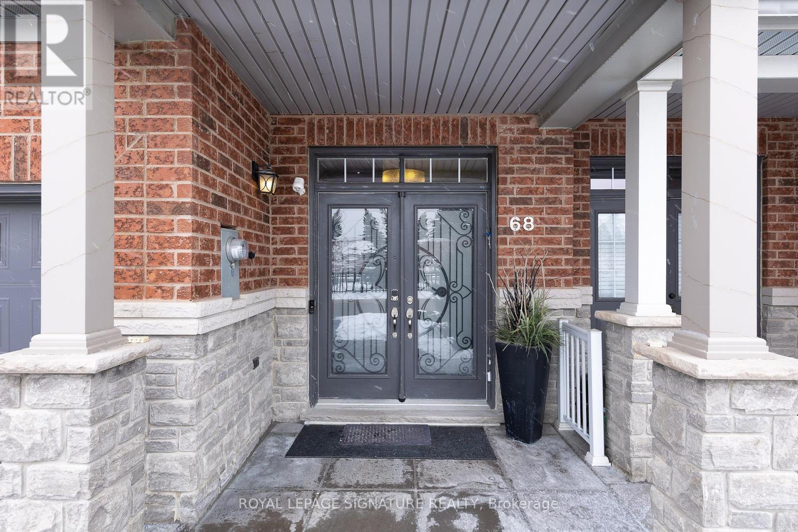 Single Family House for Sale in  WHITE BEACH CRESCENT Vaughan (Patterson) 