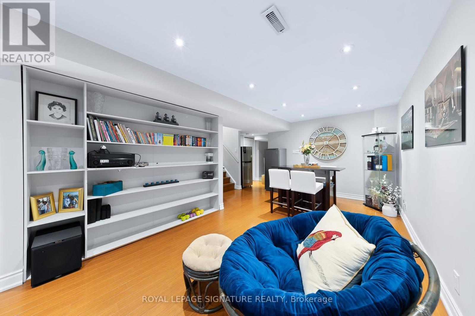 Single Family House for Sale in  WHITE BEACH CRESCENT Vaughan (Patterson) 