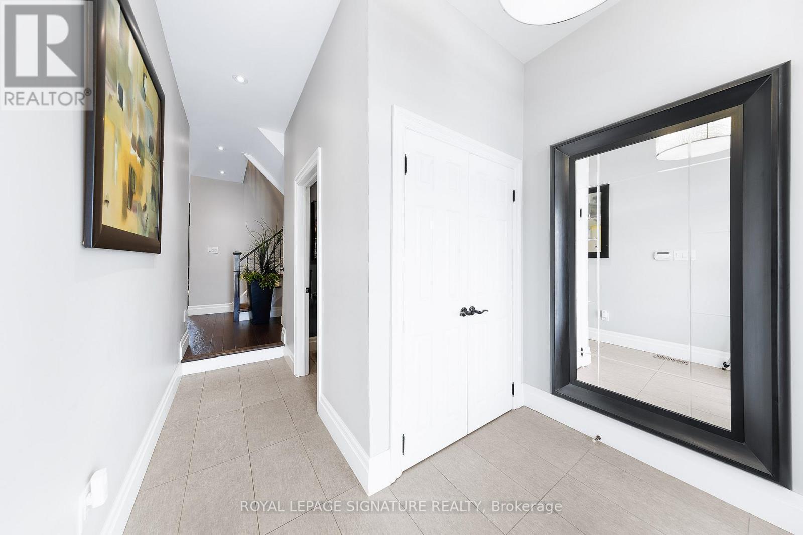 Single Family House for Sale in  WHITE BEACH CRESCENT Vaughan (Patterson) 