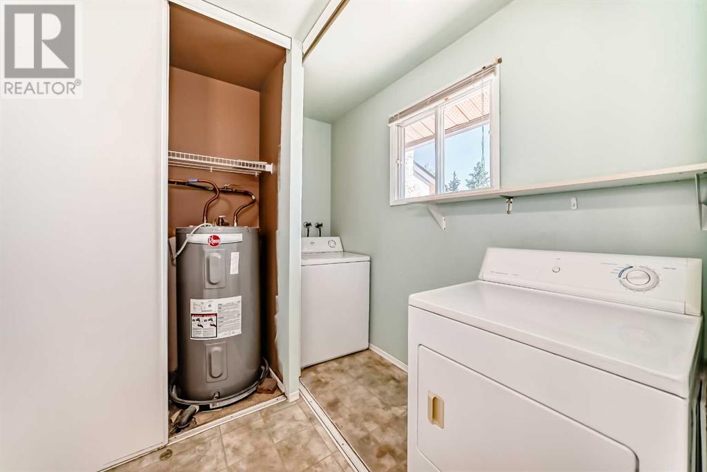 Single Family House for Sale in   Palliser Drive SW Oakridge Calgary 