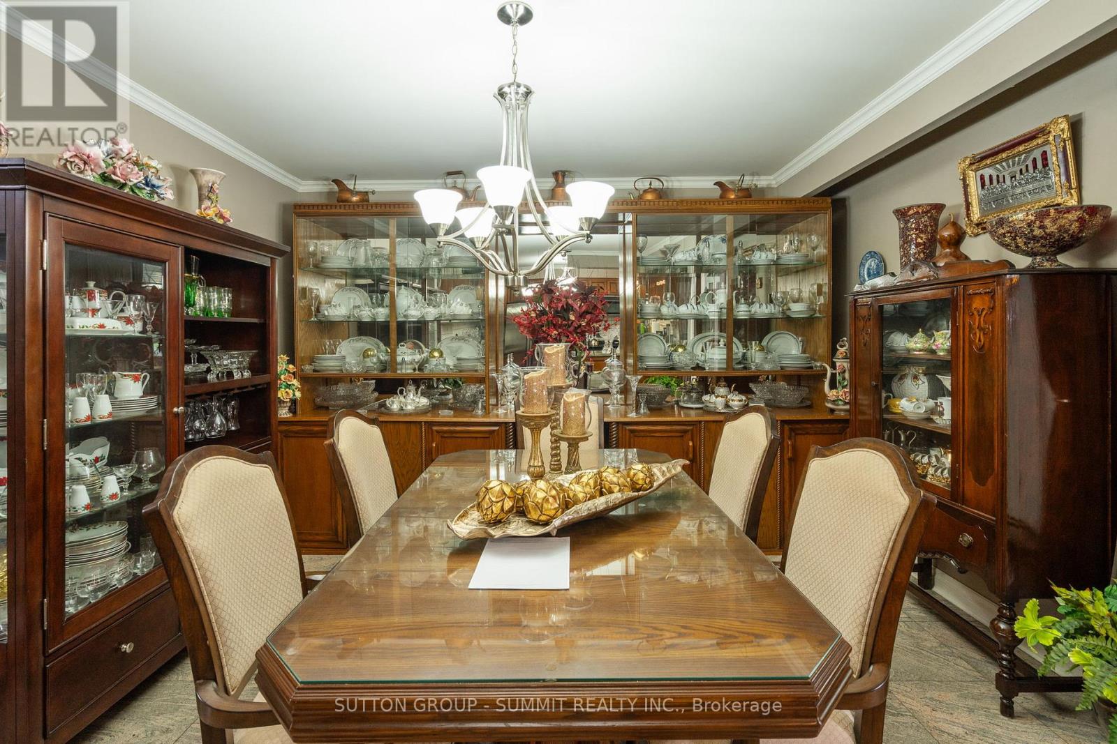 Photo 27 of 2545 Pollard Drive, Mississauga ON