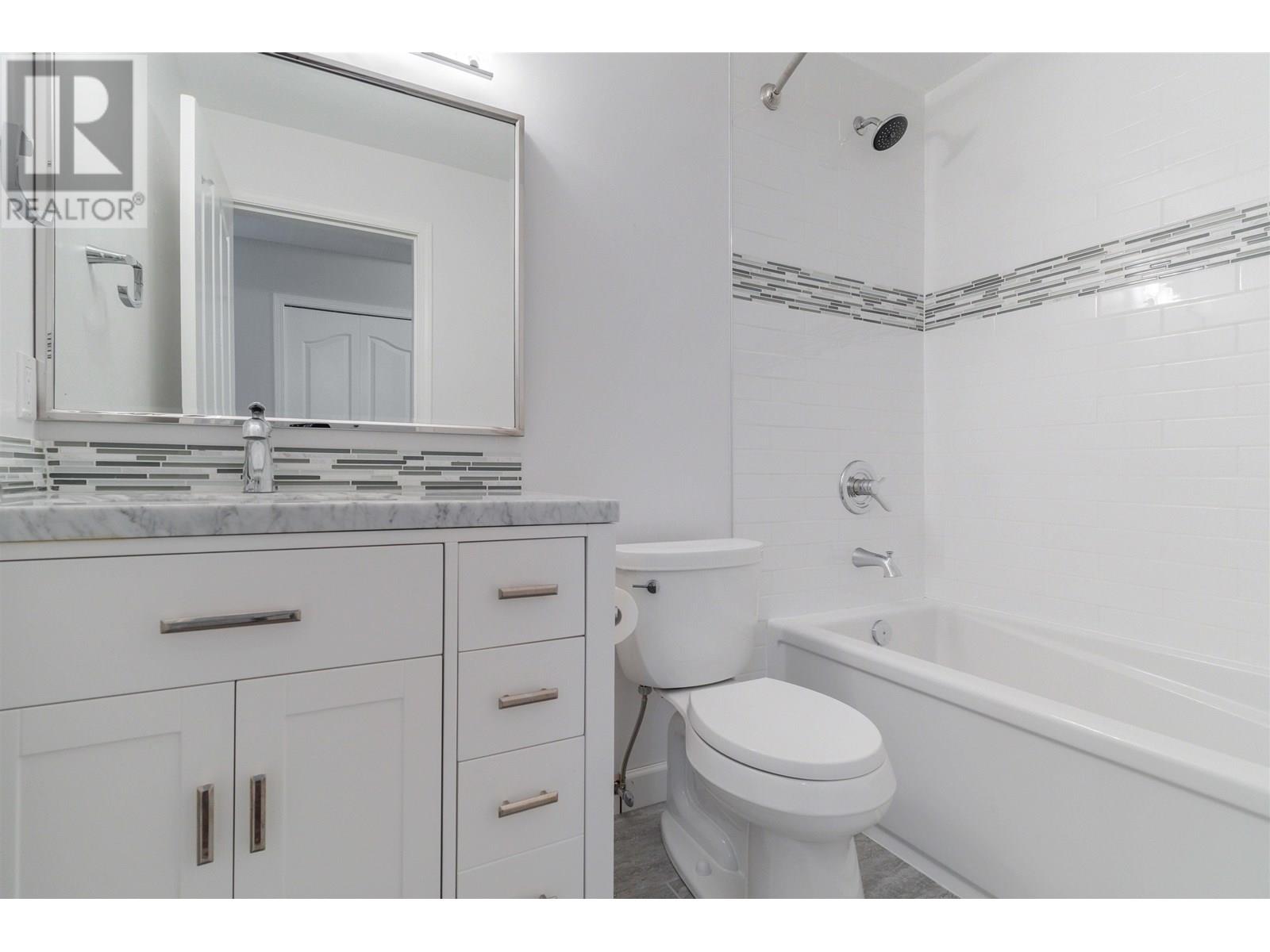 Photo 11 of 108 1300 Hunter Road, Delta BC
