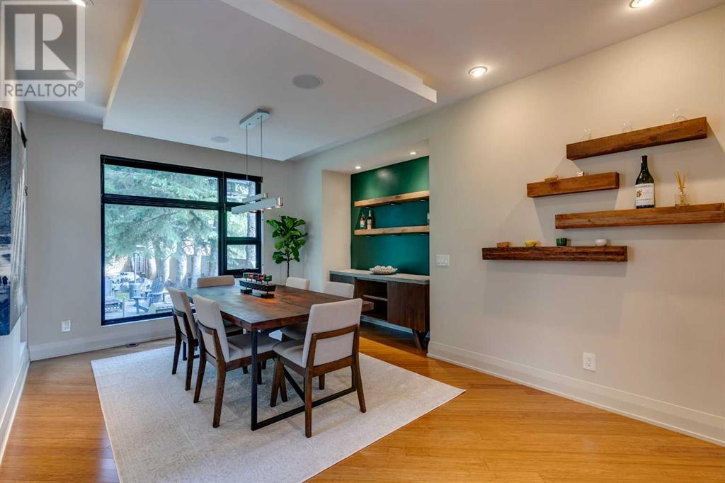 Single Family House for Sale in  Bannerman Drive NW Brentwood Calgary 