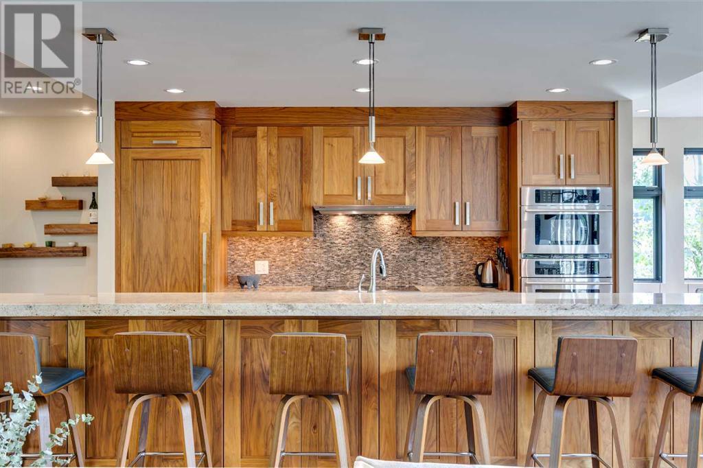 Single Family House for Sale in  Bannerman Drive NW Brentwood Calgary 