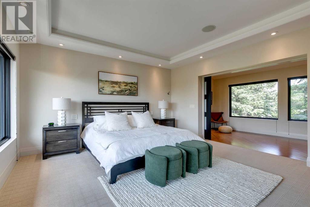 Single Family House for Sale in  Bannerman Drive NW Brentwood Calgary 