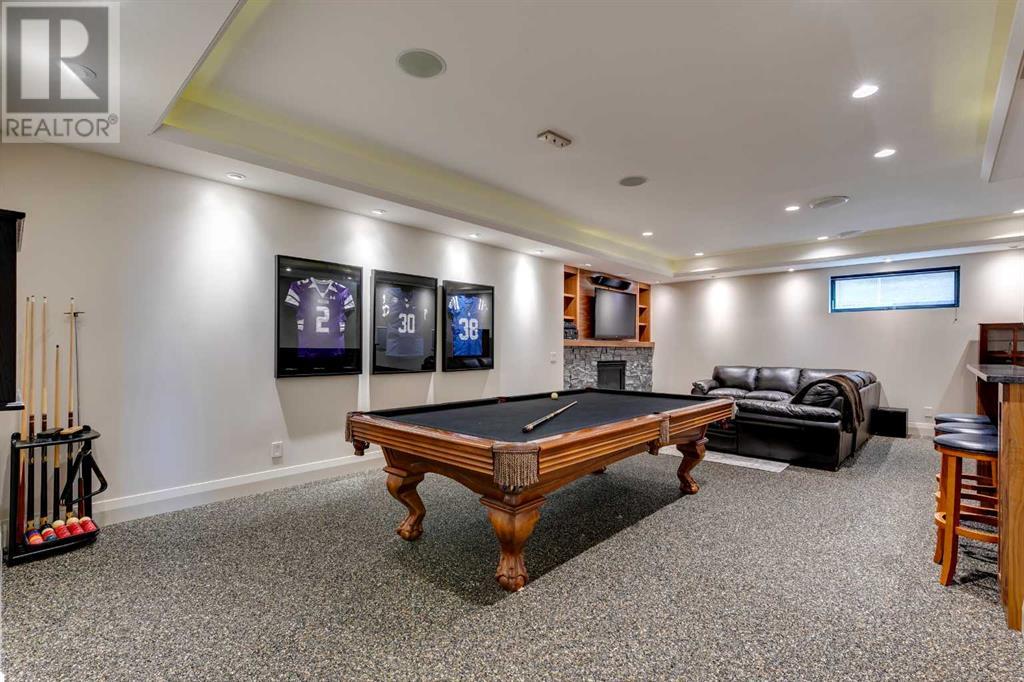 Single Family House for Sale in  Bannerman Drive NW Brentwood Calgary 