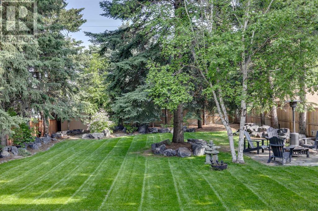 Single Family House for Sale in  Bannerman Drive NW Brentwood Calgary 