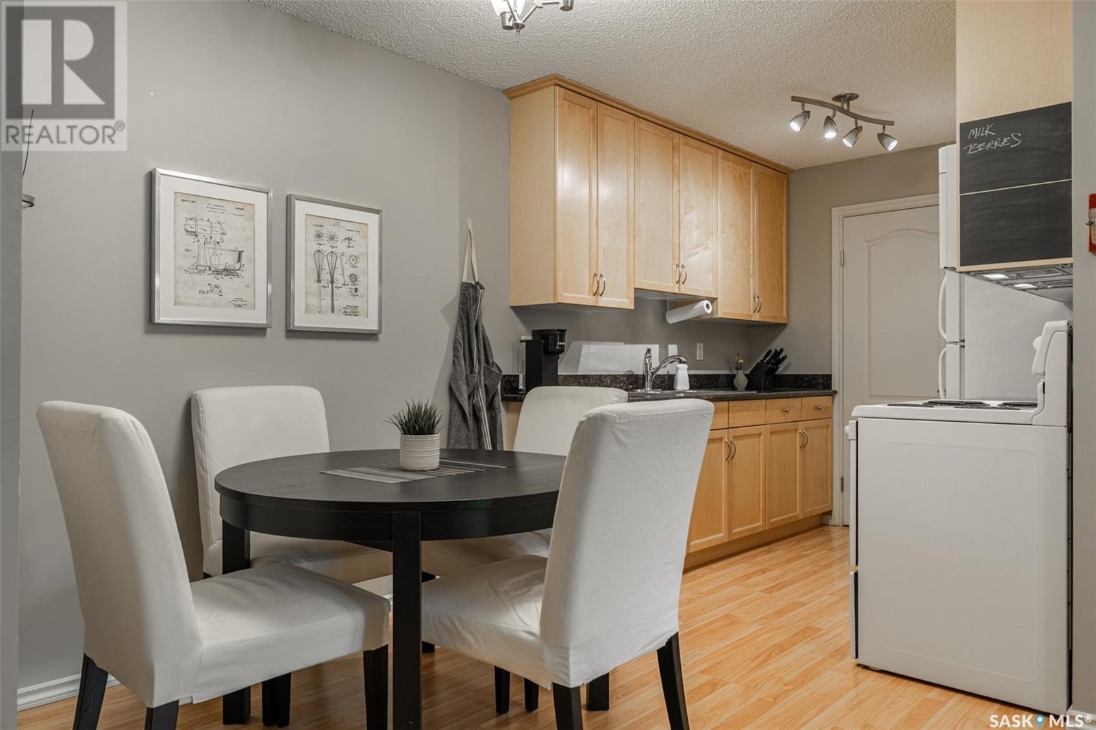 Single Family House Low rise for Sale in B  Mckercher DRIVE Saskatoon 