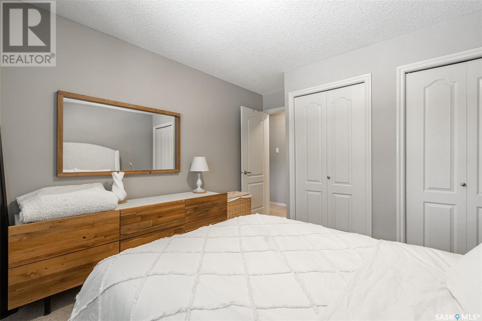 Single Family House Low rise for Sale in B  Mckercher DRIVE Saskatoon 