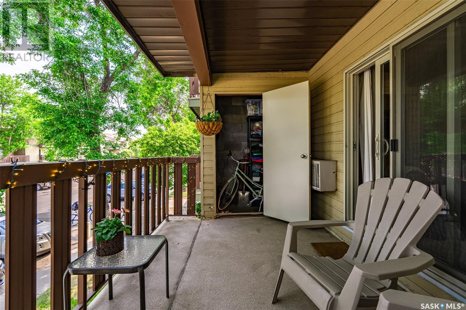 Single Family House Low rise for Sale in B  Mckercher DRIVE Saskatoon 