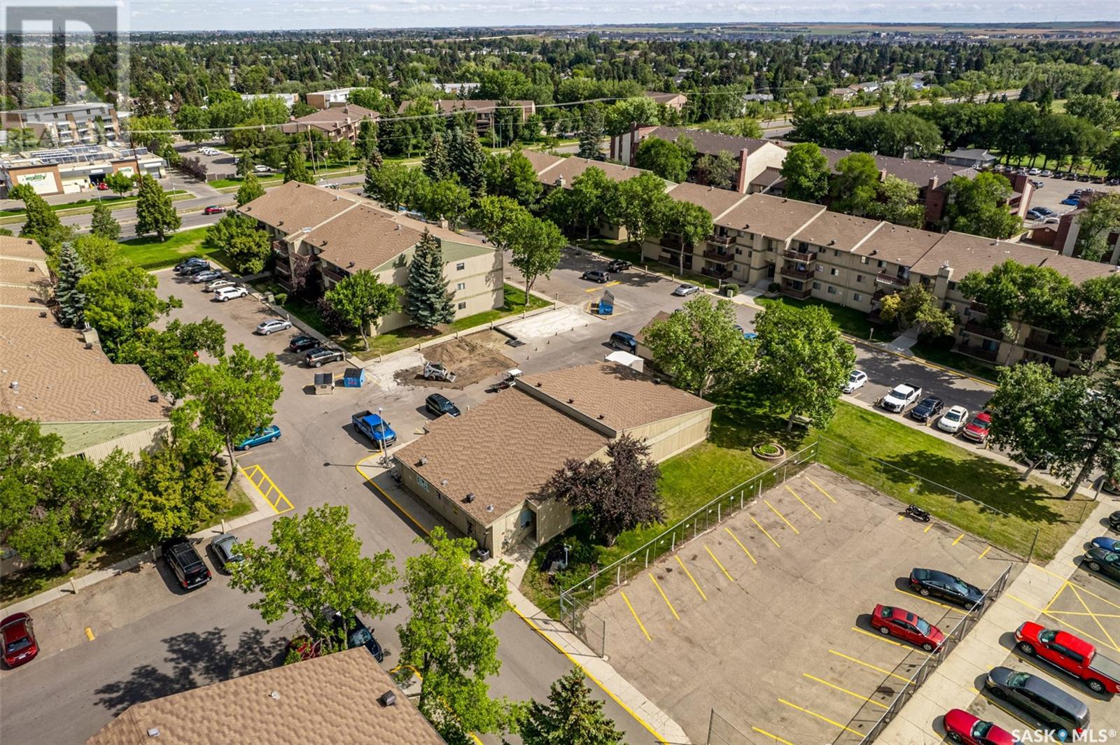 Single Family House Low rise for Sale in B  Mckercher DRIVE Saskatoon 