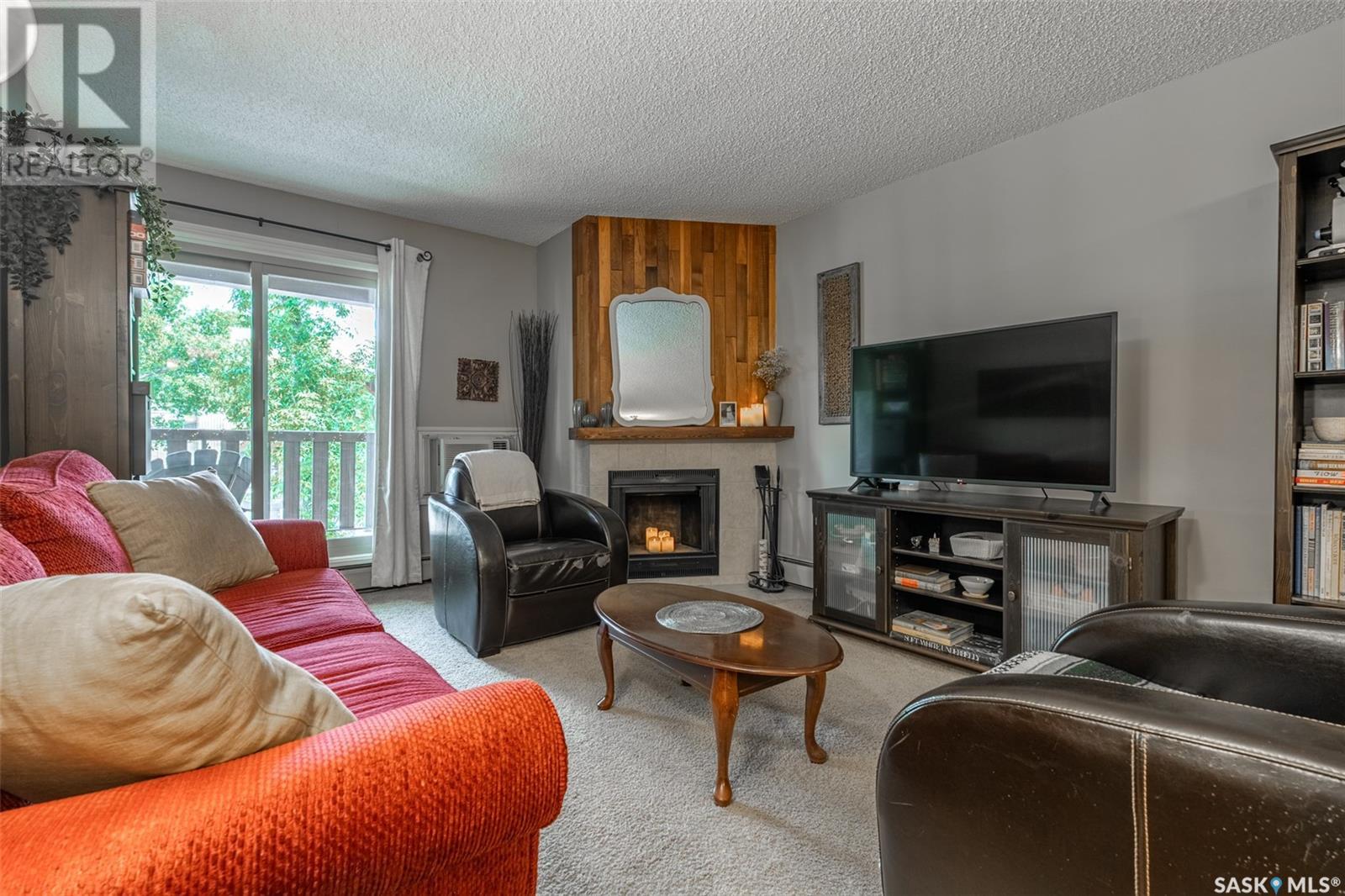 Single Family House Low rise for Sale in B  Mckercher DRIVE Saskatoon 