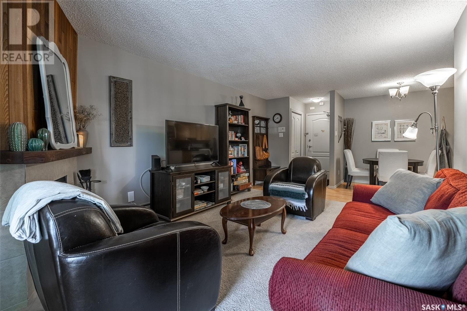 Single Family House Low rise for Sale in B  Mckercher DRIVE Saskatoon 