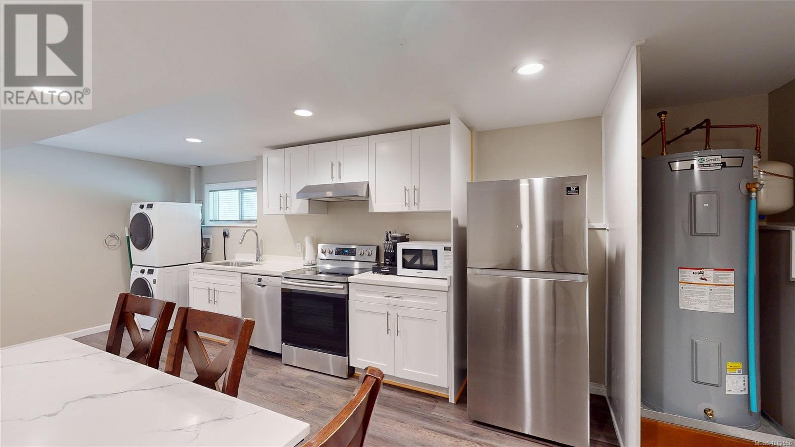 4767 Cordova Bay Rd, Saanich