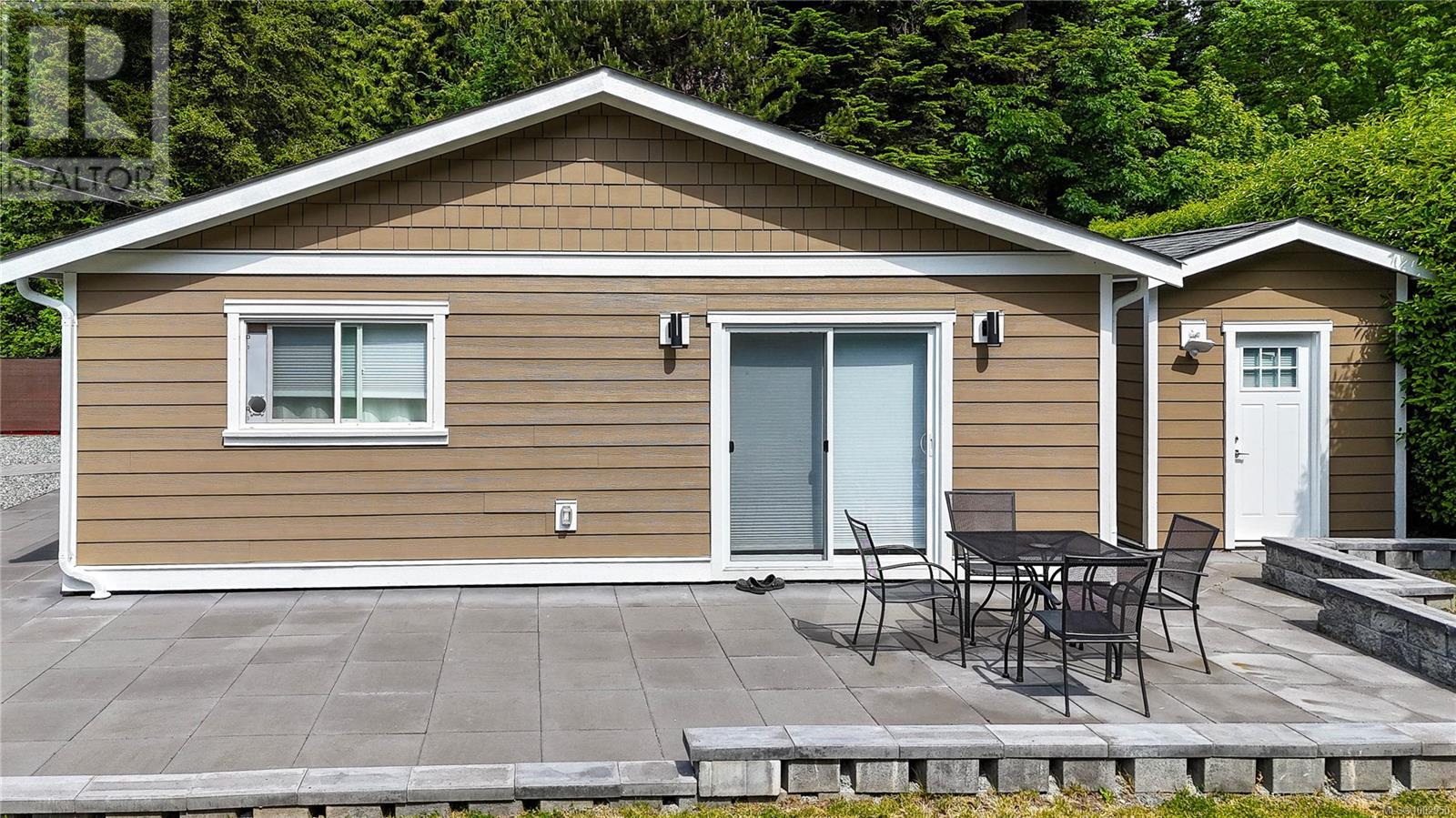 4767 Cordova Bay Rd, Saanich