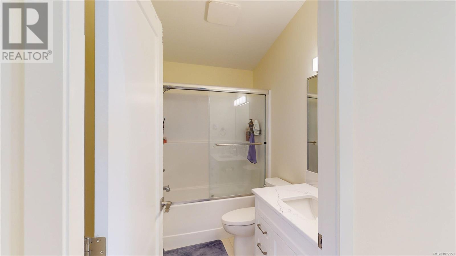 4767 Cordova Bay Rd, Saanich