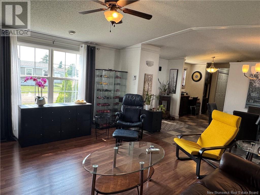 17 Lobelia Street - 3