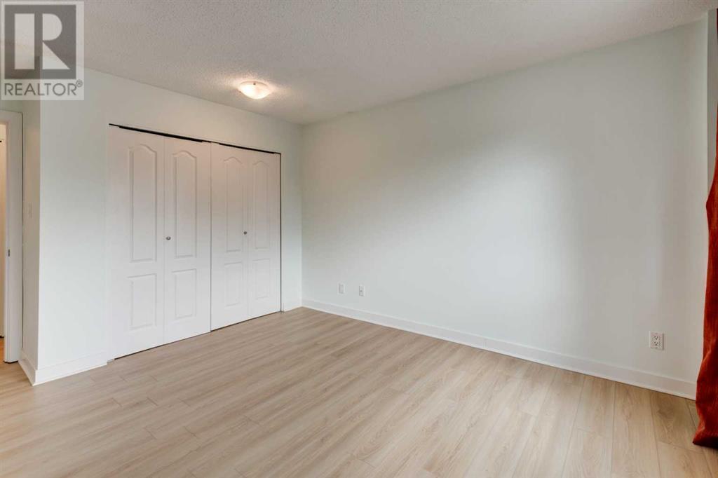 123, 6400 Coach Hill Road SW, Calgary, Alberta