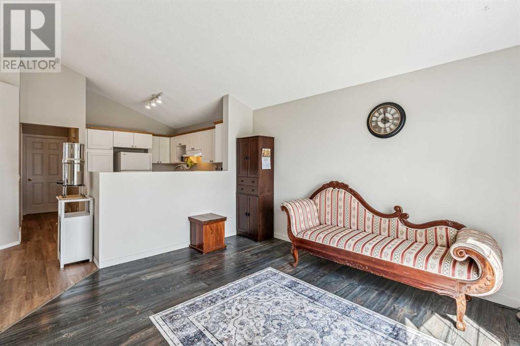 Single Family House Bi-level for Sale in  Citadel Forest Close NW Citadel Calgary 