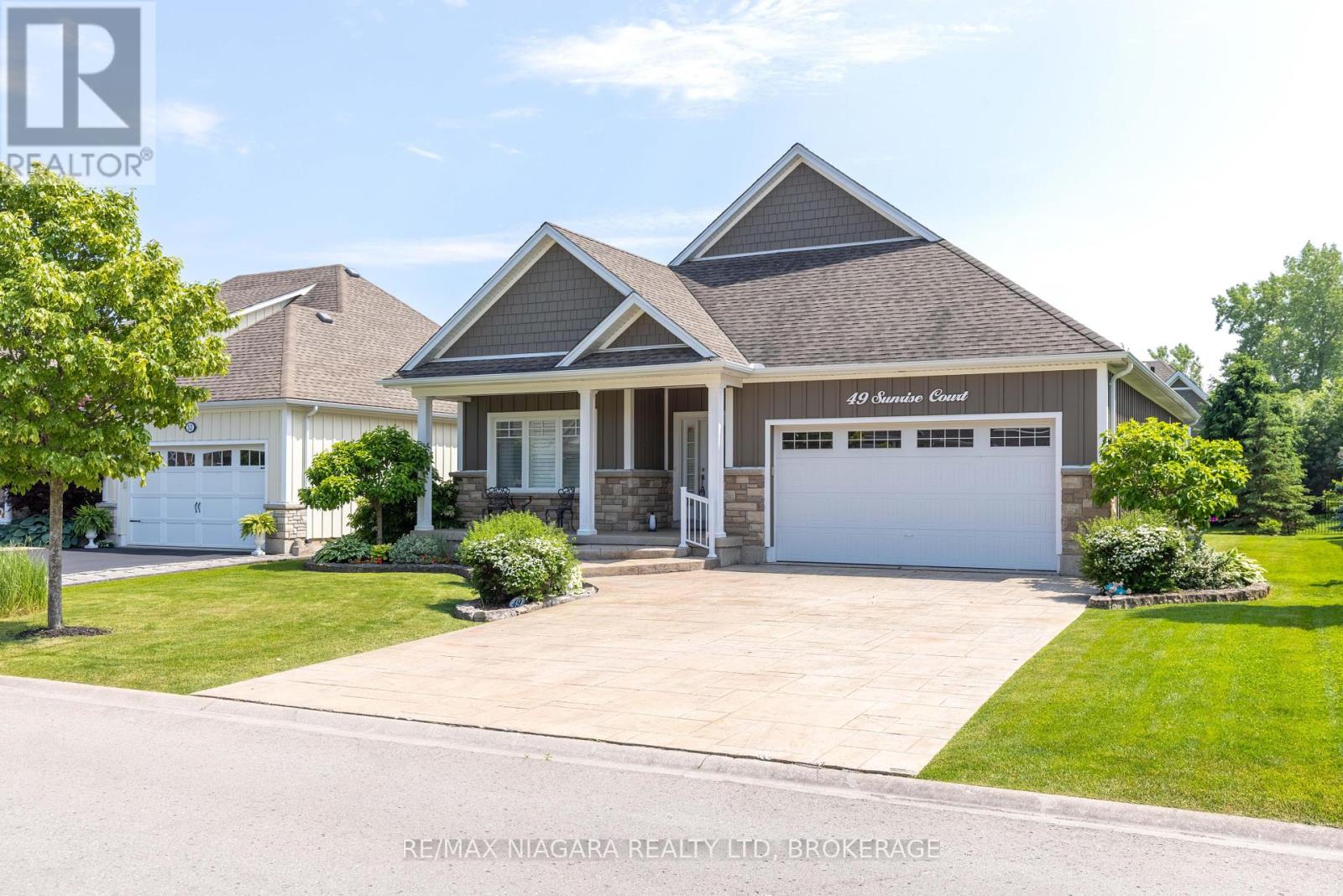 Photo 30 of 49 Sunrise Court, Fort Erie ON