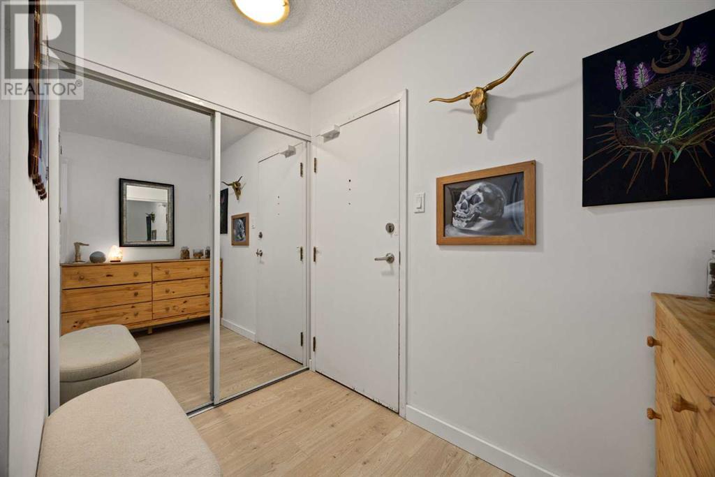 Single Family House for Sale in    Avenue SW Beltline Calgary 