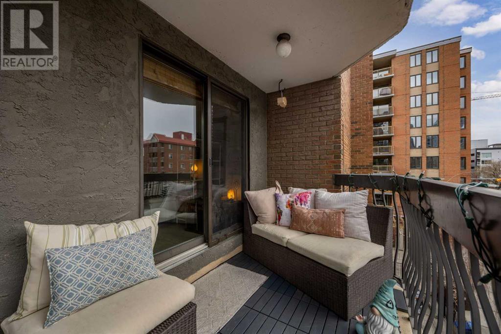 Single Family House for Sale in    Avenue SW Beltline Calgary 
