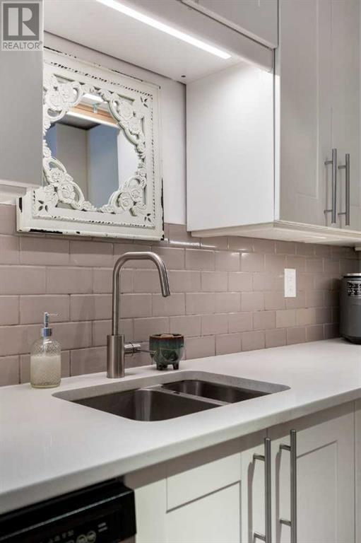 Single Family House for Sale in    Avenue SW Beltline Calgary 