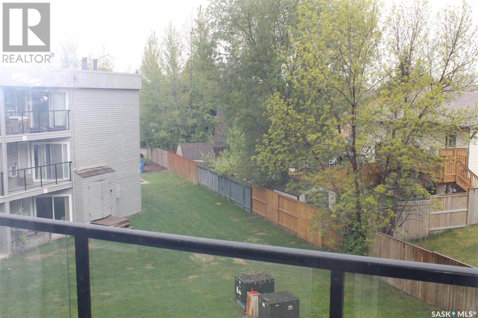 Single Family House Low rise for Sale in   Tait CRESCENT Saskatoon 