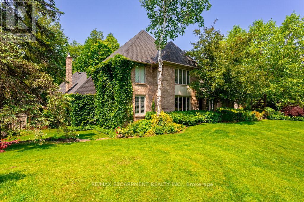 Photo 27 of 27 Blackberry Place, Hamilton ON